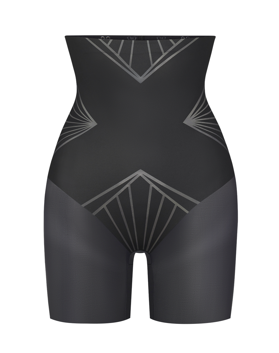 NewShadowSculptHighWaistShort-Mannequin-Vamp-Front.png